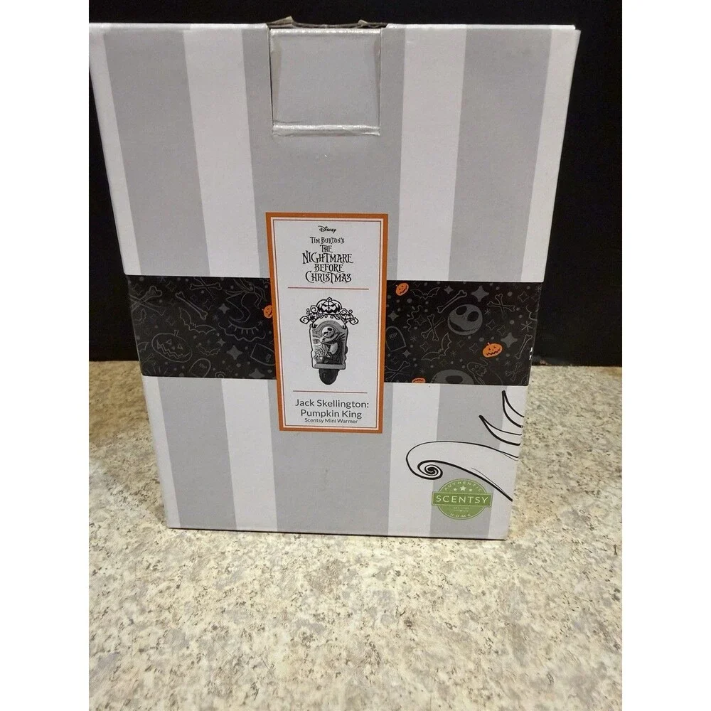 Nightmare Before Christmas Jack’s Skellington Pumpkin King Scentsy Warmer-unused